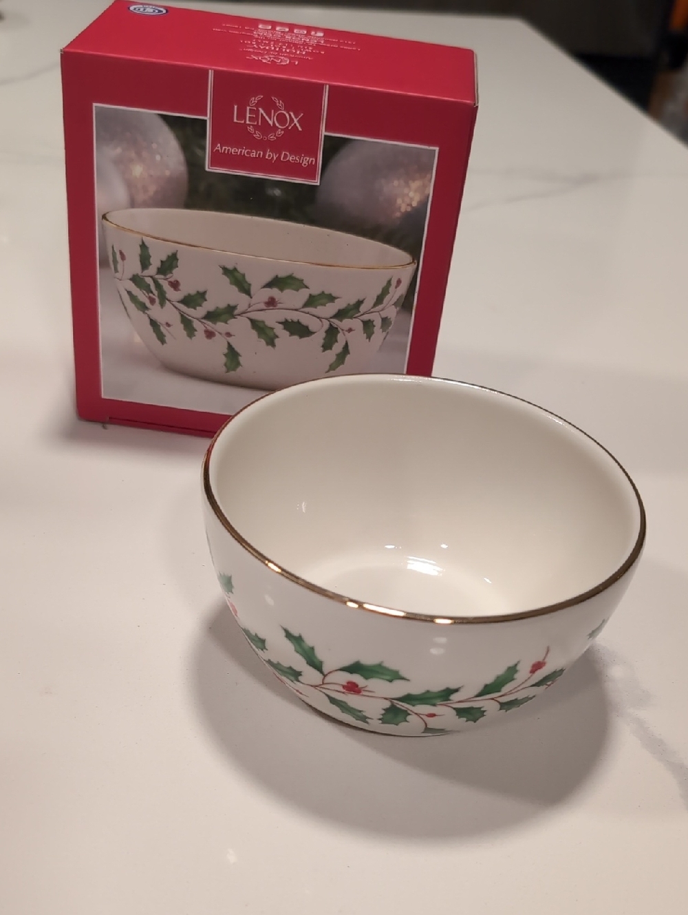 Lenox White Ceramic Bowl with Holly Motif and Gold Rim